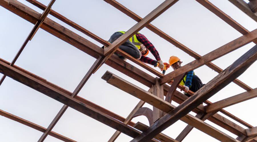 Professional gutter cleaning services in Silverstreet, SC